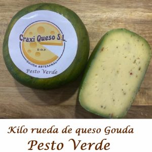 Queso pesto verde kilo rueda, queso gouda Holandés artesano de leche cruda de vaca pequeña rueda de gouda con pesto verde hierbas peso de ±1000 gr