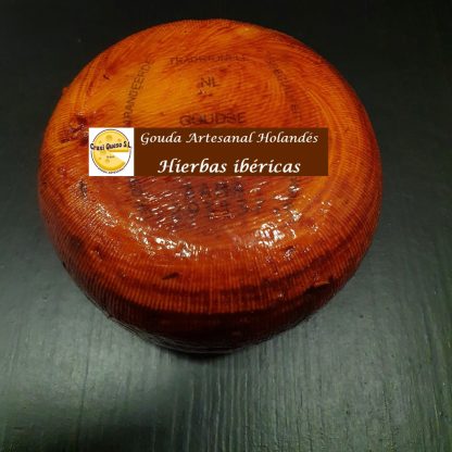 Queso hierbas ibericas medio kilo, Este pequeño queso gouda de 500gr se elaborado siguiendo el método tradicional con leche cruda de vaca en la granja quesera de Holanda.