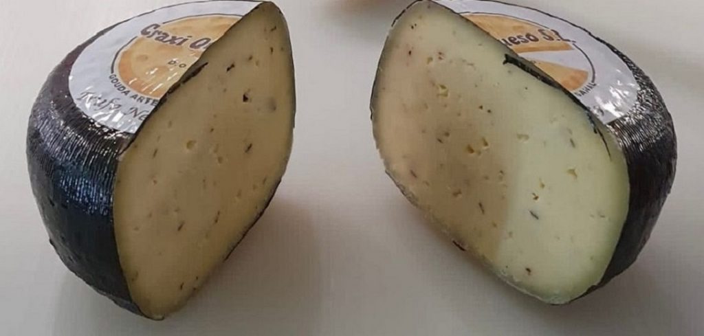 Queso de vaca con trufa negra precio 13,75€