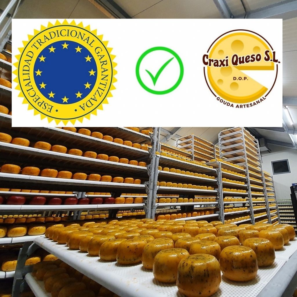 Queso hierbas. Quesos Gouda tradicionales holandeses con hierbas aromáticas a la venta en Craxi queso, España.
