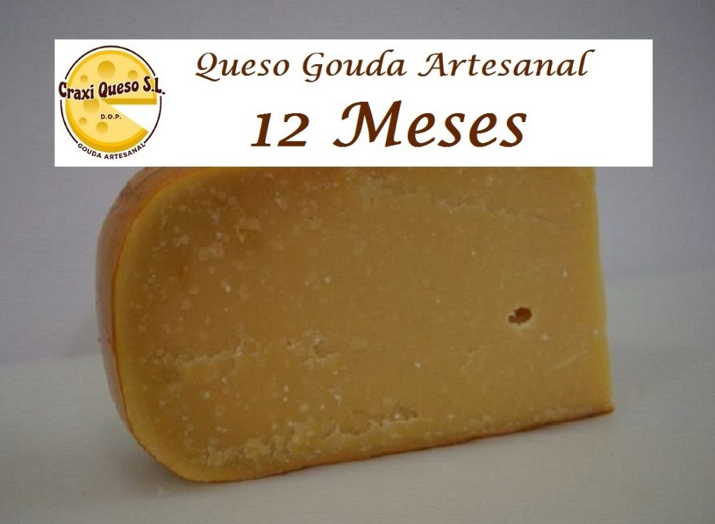 Quesos de vaca curados 12 meses de Craxi. Quesos artesanos a partir de leche cruda de vaca