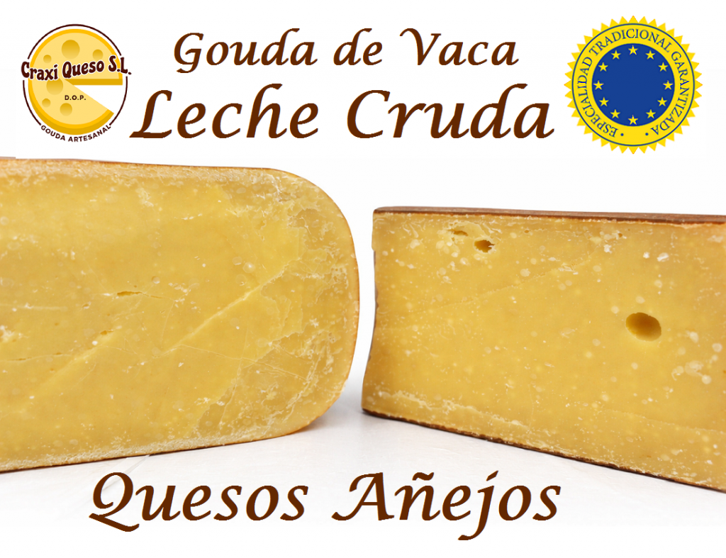 Queso añejo de leche de vaca. Quesos añejos artesanos elaborados con leche cruda.